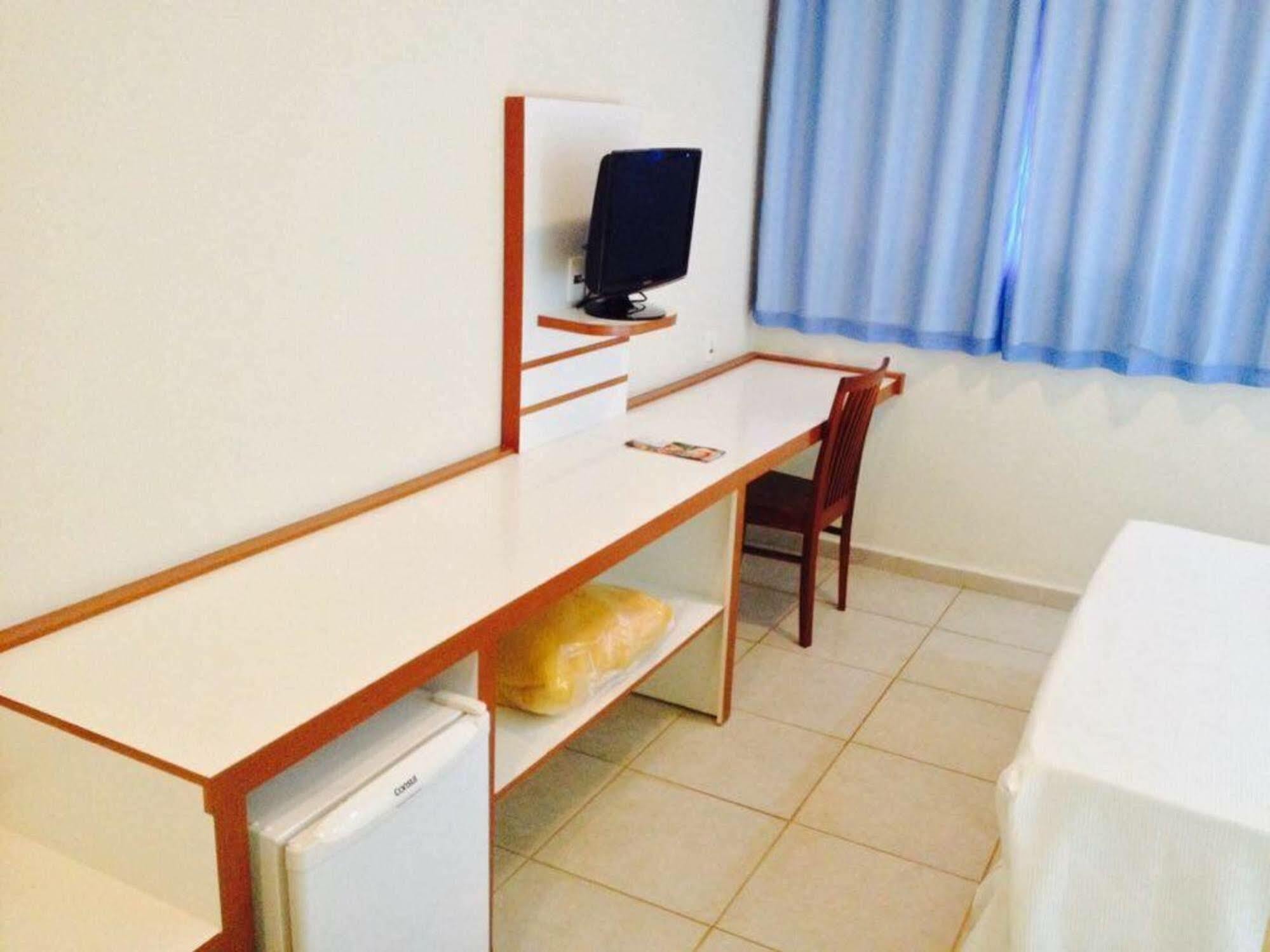 Habitat Hotel Pirassununga Buitenkant foto